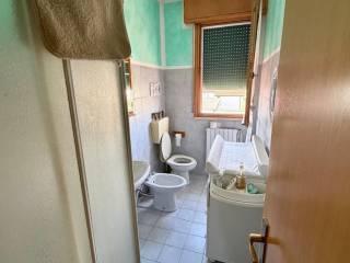 Villa a schiera via Aldo Moro, Centro, Jolanda di Savoia — foto 19 di 20