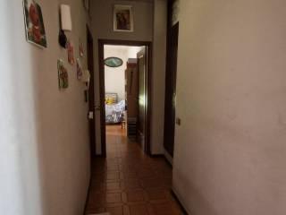 Bilocale via Giuseppe Parini 21, Venegono Superiore — foto 3 di 24