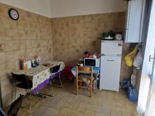 Bilocale via Giuseppe Parini 21, Venegono Superiore — foto 2 di 24