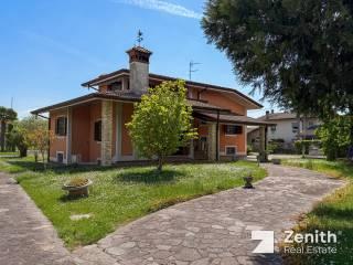 Villa unifamiliare via Giacomo Puccini 1, Centro, Sagrado — foto 7 di 38