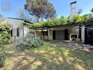 Villa bifamiliare via Po di Levante 4, Rosolina — foto 9 di 35