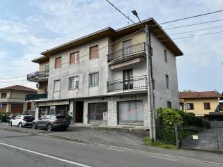 Bilocale via Giuseppe Verdi, Cocquio, Cocquio-Trevisago — foto 8 di 21