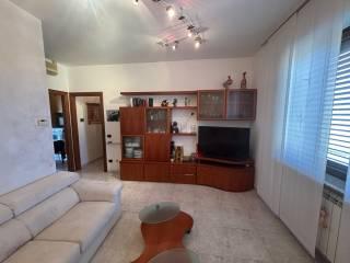 Trilocale via Taglioretti A, Lonate Ceppino — foto 13 di 27