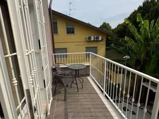 Stanza doppia via Niccolò Tommaseo 44, Cesena — foto 14 di 23