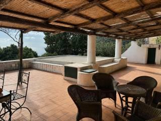 Terratetto unifamiliare 220 m², ottimo stato, Lipari