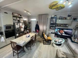 Terratetto unifamiliare via Camillo Benso di Cavour, Borgo San Giovanni — foto 8 di 21