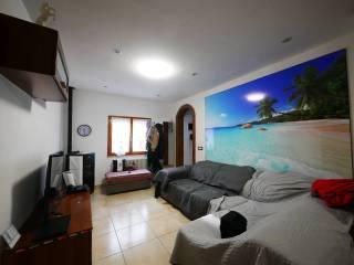 Appartamento in villa via Ronco, Pavullo nel Frignano