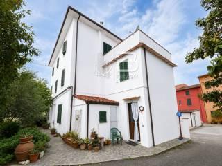 Villa bifamiliare via di Falcata, Avane, Vecchiano — foto 41 di 65