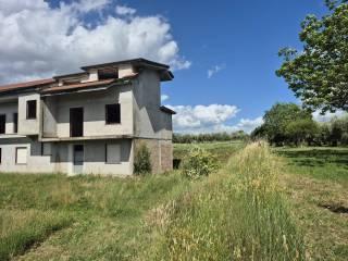 Villa plurifamiliare via San Leonardo, Alatri — foto 3 di 4