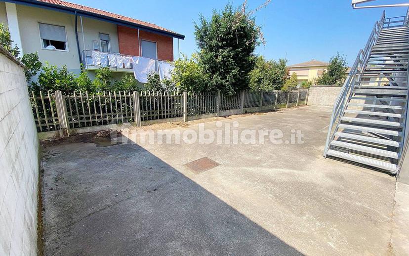 Loft via Don Giovan Battista Radice 10, Saronno — foto 38 di 84