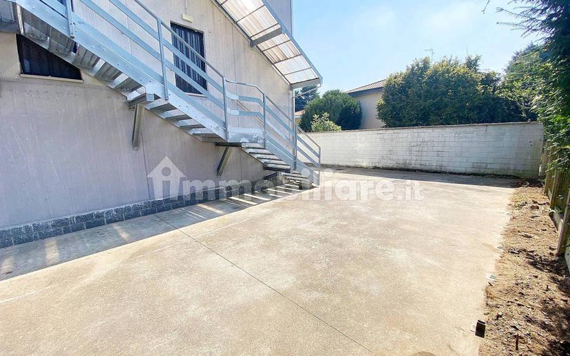 Loft via Don Giovan Battista Radice 10, Saronno — foto 13 di 84