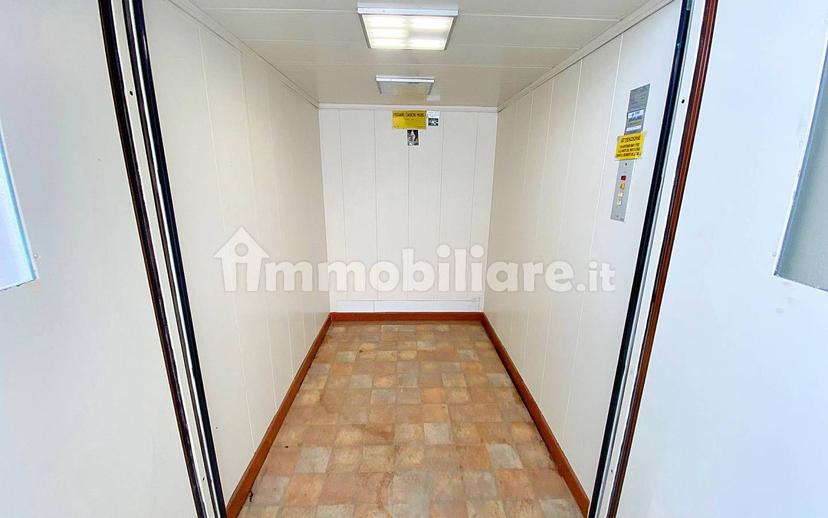 Loft via Don Giovan Battista Radice 10, Saronno — foto 32 di 84