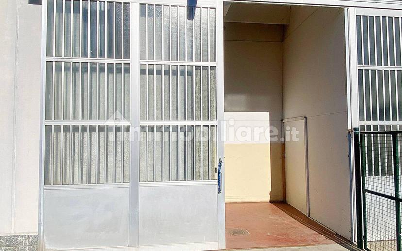 Loft via Don Giovan Battista Radice 10, Saronno — foto 24 di 84