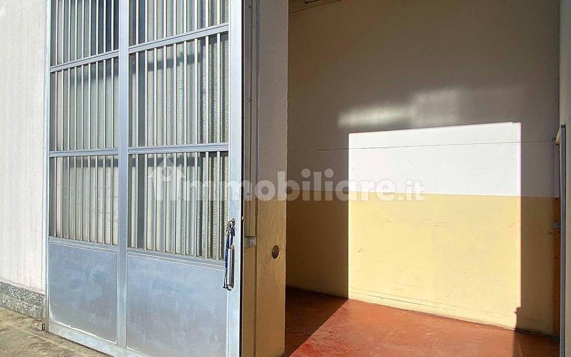 Loft via Don Giovan Battista Radice 10, Saronno — foto 15 di 84
