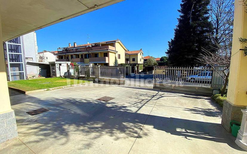 Loft via Don Giovan Battista Radice 10, Saronno — foto 16 di 84
