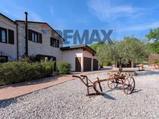 Villa unifamiliare Fraz. Costa 125, Arcevia — foto 54 di 90