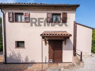 Villa unifamiliare Fraz. Costa 125, Arcevia — foto 74 di 90