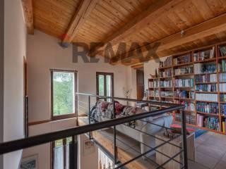 Villa unifamiliare Fraz. Costa 125, Arcevia — foto 12 di 90