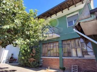 Villa unifamiliare, buono stato, 220 m², Maleo — foto 6 di 24
