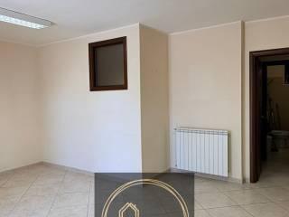 Trilocale via Ettore Majorana 6, Centro, Pedara — foto 10 di 13