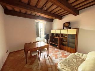 Appartamento ottimo stato, secondo piano, Centro, Esanatoglia — foto 5 di 31