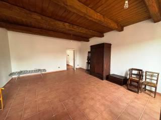 Appartamento ottimo stato, secondo piano, Centro, Esanatoglia — foto 26 di 31