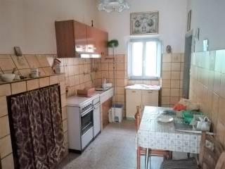 Casale via Salvo D'Acquisto, Centro, Alviano
