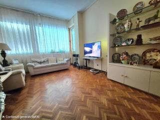 Appartamento corso Dante Alighieri 49, Centro, Cuneo — foto 4 di 16