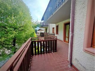 Trilocale via per concenedo, 41/A, Moggio — foto 2 di 25