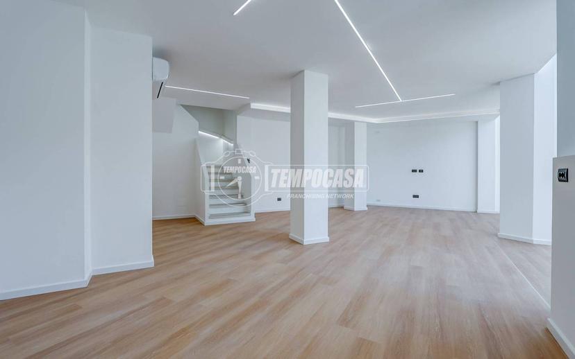 Loft via Briante 22, Centro, Somma Lombardo — foto 13 di 29