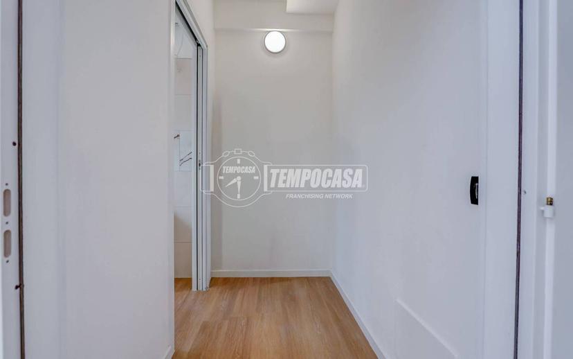 Loft via Briante 22, Centro, Somma Lombardo — foto 17 di 29