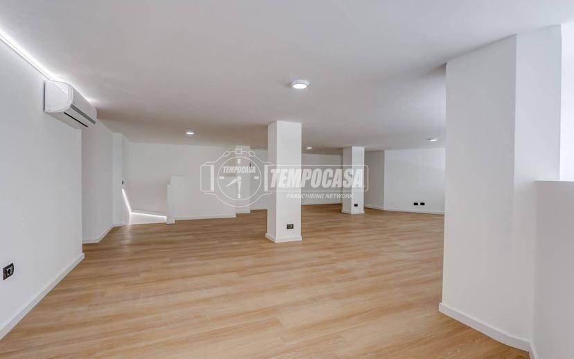 Loft via Briante 22, Centro, Somma Lombardo — foto 21 di 29