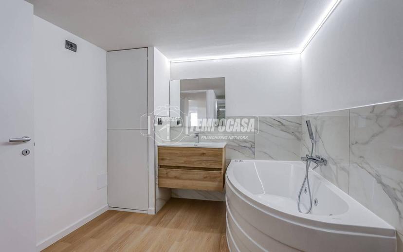 Loft via Briante 22, Centro, Somma Lombardo — foto 19 di 29