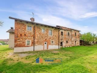 Villa bifamiliare Strada Sant'Anna 52, Massimini, Carrù — foto 20 di 34