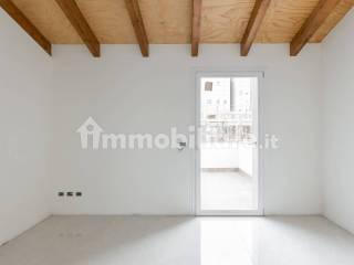 Villa a schiera via Vittorio Veneto, Centro, Appiano Gentile — foto 4 di 17