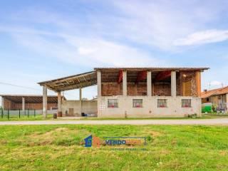 Villa bifamiliare Strada Sant'Anna 52, Massimini, Carrù — foto 10 di 34