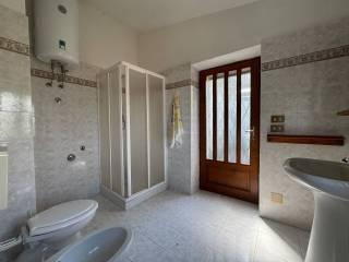Casale via Comba Novalet, Martiniana Po — foto 3 di 45