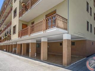 Appartamento via Parigi 72, Centro, Aosta — foto 24 di 37