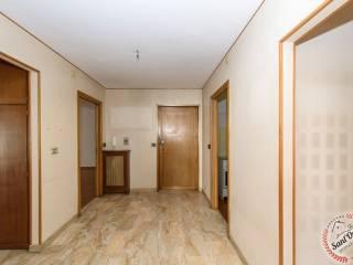 Appartamento via Parigi 72, Centro, Aosta — foto 9 di 37
