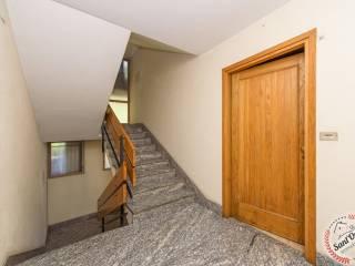 Appartamento via Parigi 72, Centro, Aosta — foto 12 di 37