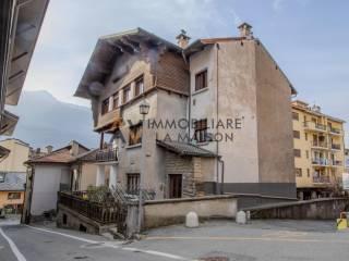 Quadrilocale via G. Aichino, Centro, Saint-Vincent — foto 13 di 22