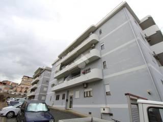 Quadrilocale via Nazionale 502, Centro, Villa San Giovanni — foto 2 di 32