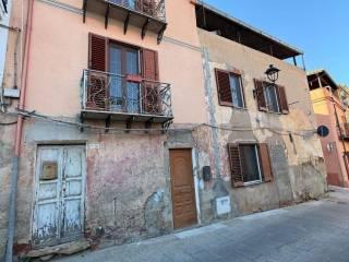 Terratetto unifamiliare via Giovanni Spano, Centro, Iglesias — foto 8 di 36