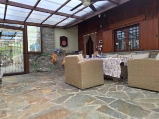Villa a schiera 5 locali, buono stato, Roisan — foto 2 di 44