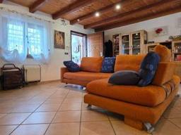 Villa a schiera 5 locali, buono stato, Roisan