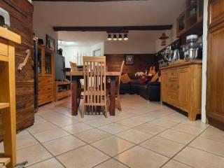 Villa a schiera 5 locali, buono stato, Roisan — foto 8 di 44