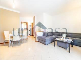 Trilocale ottimo stato, primo piano, Valmadrera — foto 3 di 56
