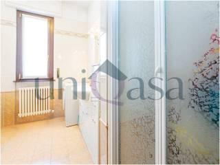 Trilocale ottimo stato, primo piano, Valmadrera — foto 12 di 56
