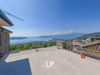 Appartamento via Monsignore Scavini 2, Arizzano — foto 35 di 44