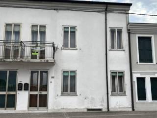 Terratetto unifamiliare 120 m², buono stato, Centro, Fratta Polesine — foto 30 di 50